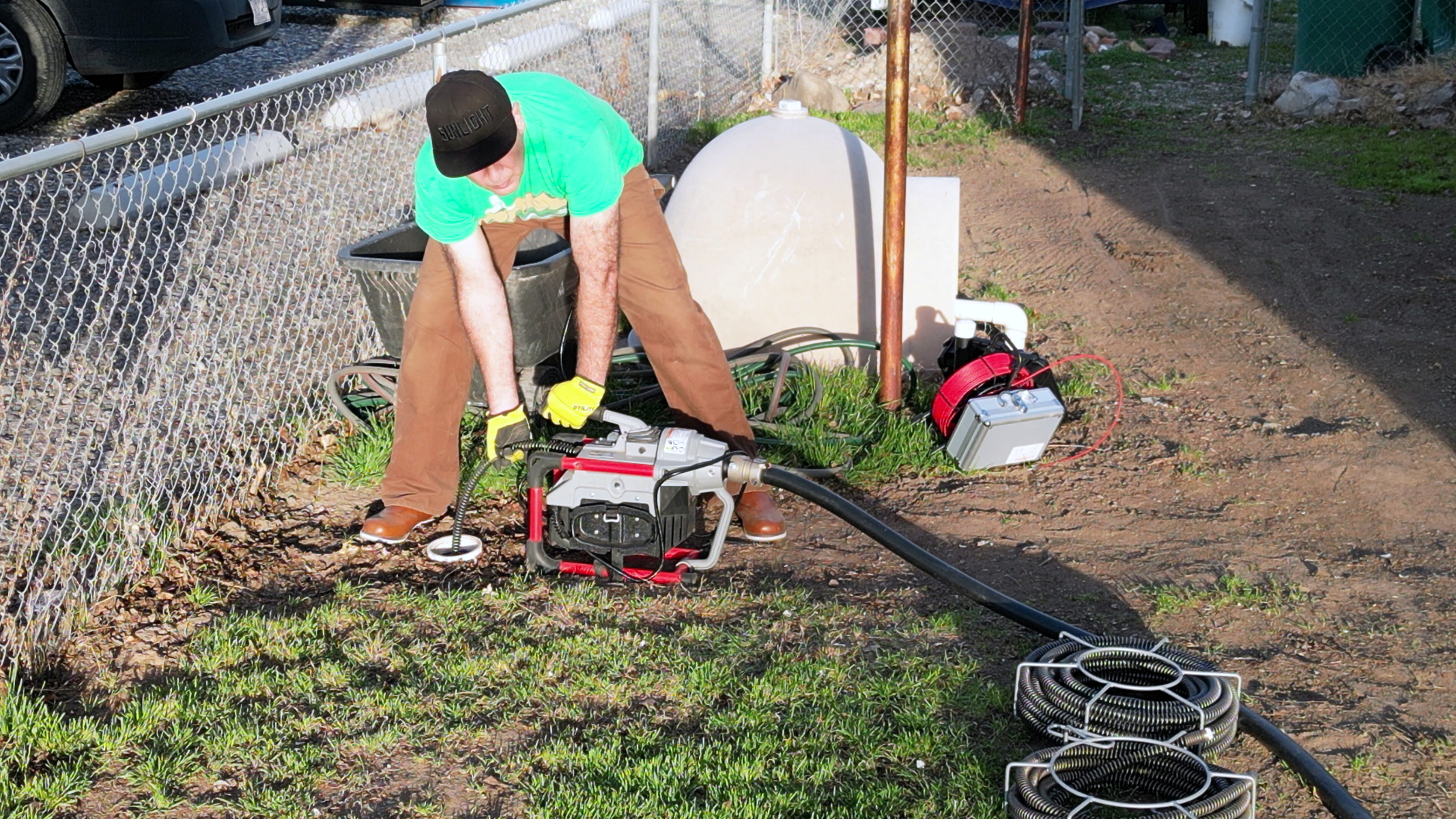 Cutting roots in a sewer lateral line
